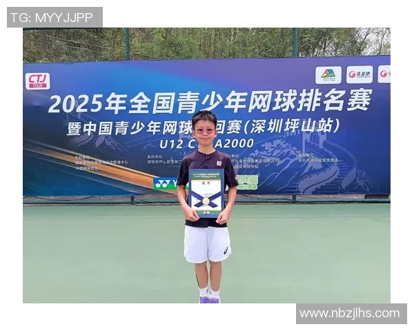 重庆网球队的耐力之道：揭秘网球巨献背后的训练与坚持